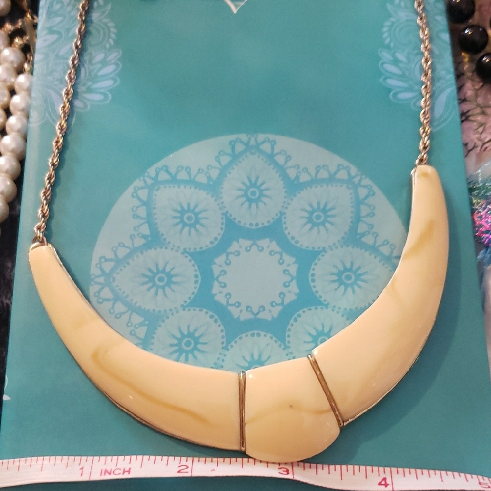 Cream Crescent Necklace with Modern Minimalist Design